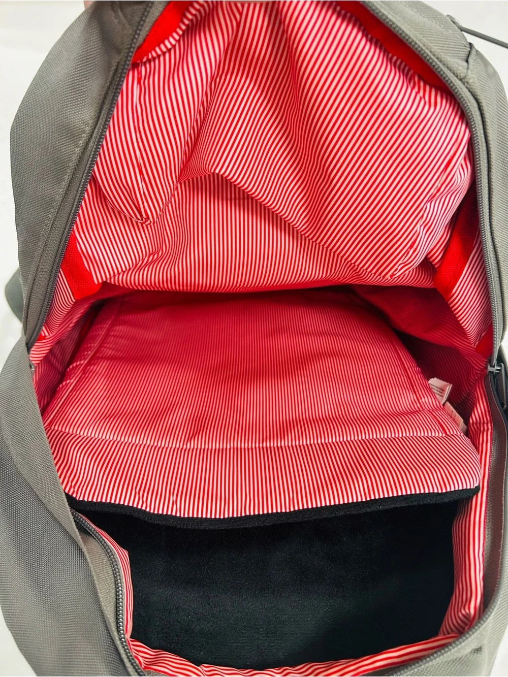 Herschel Classic XL Backpack